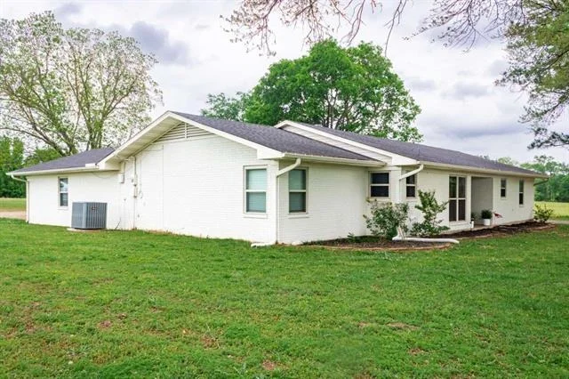 Photo of 3999 County Road 2408