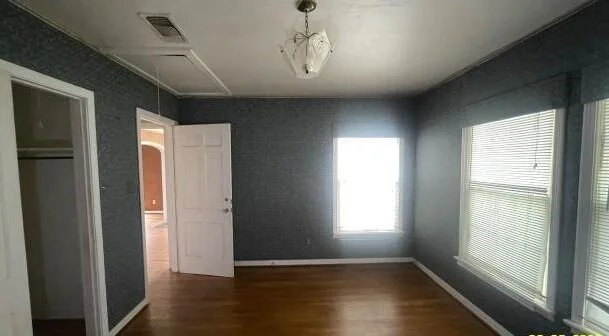 Photo of 2332 Glencrest Drive