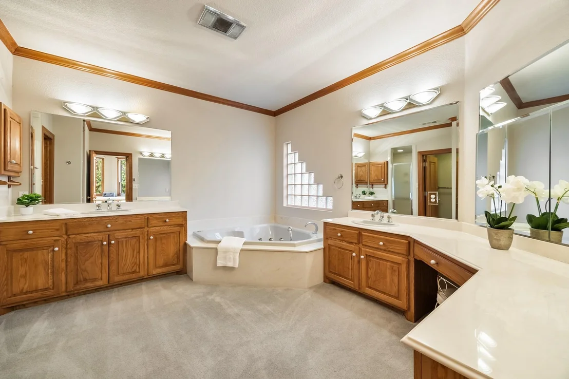 Photo of 314 Harbor Landing Drive