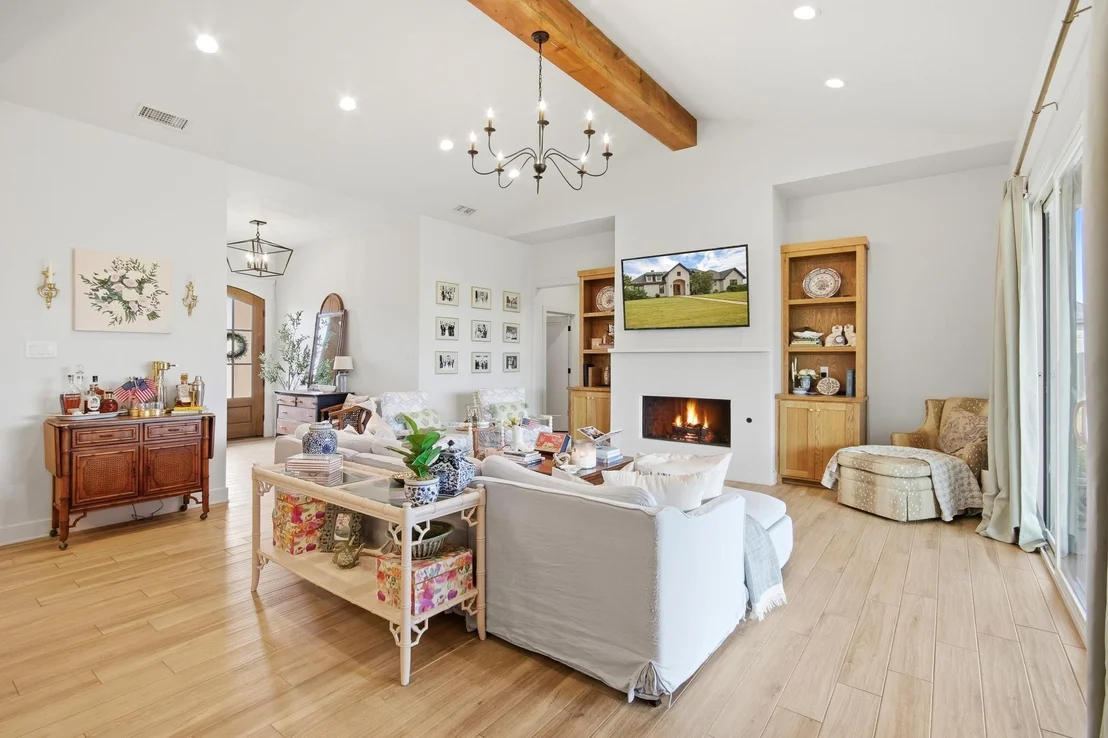 Photo of 186 Gainesway Drive