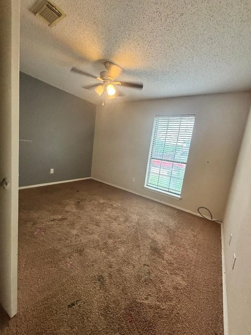 Photo of 1107 Rimcrest Drive