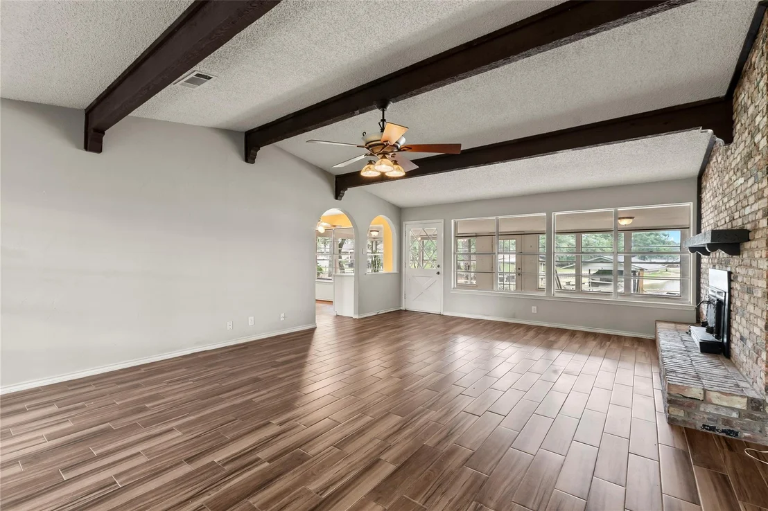 Photo of 111 Deer Island Road