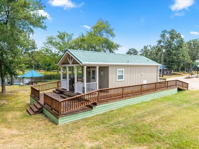 Photo of 992 RS County Road 4325