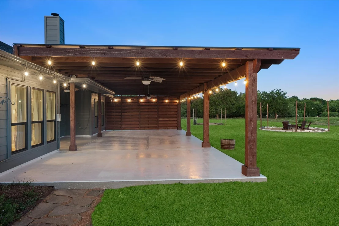Photo of 1019 Vaughan Lane