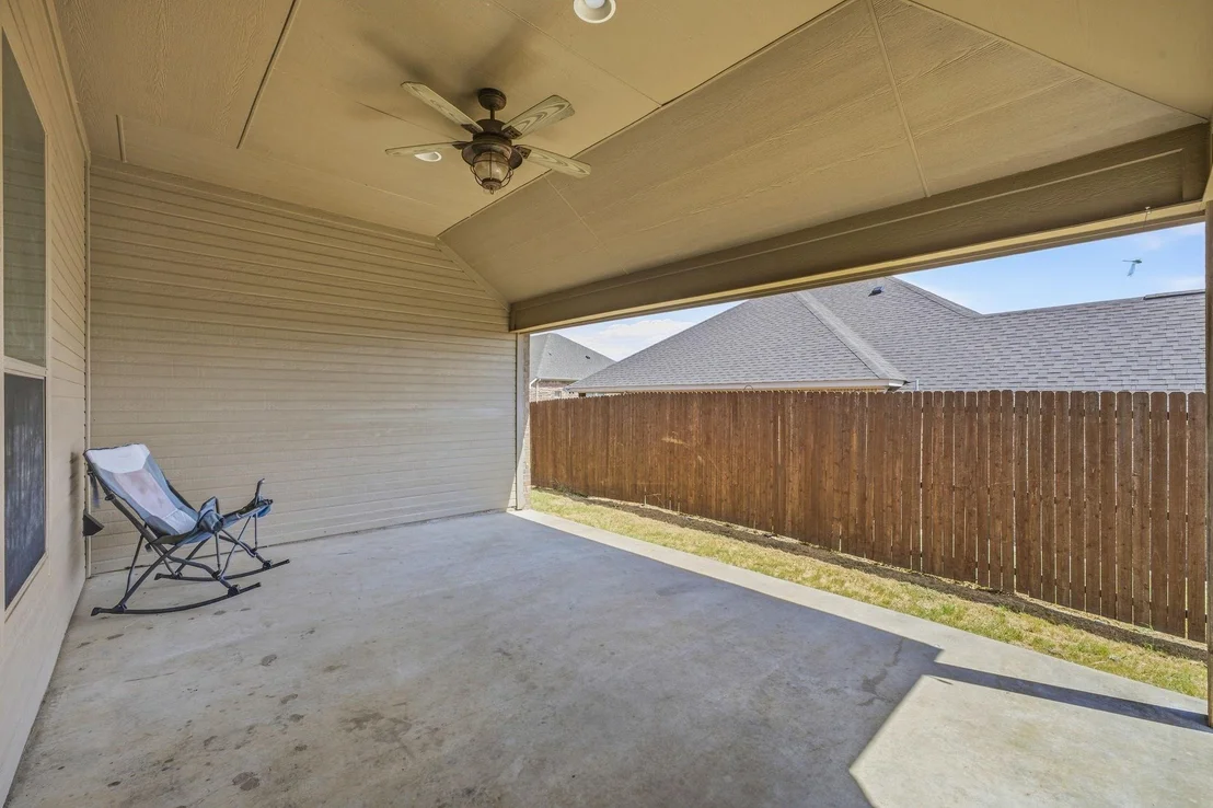 Photo of 914 Winding Road
