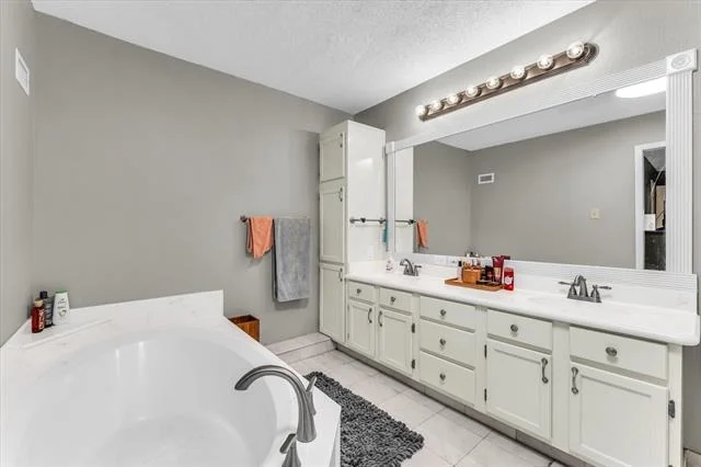 Photo of 5206 Chaparral Drive