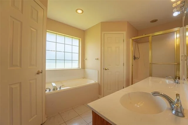 Photo of 604 N Cherry Street