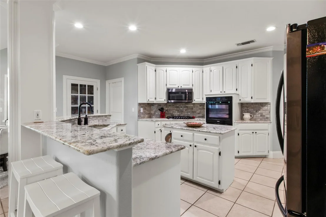 Photo of 301 Saint Andrews Drive