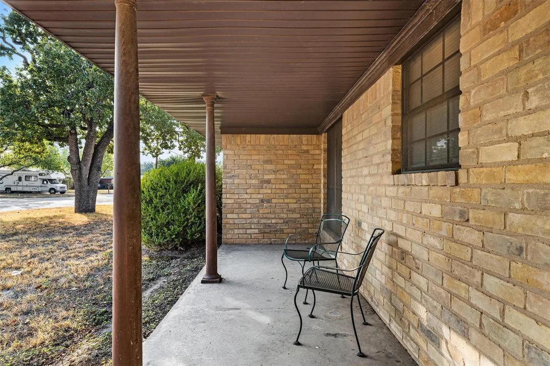 Photo of 400 N Walnut Street