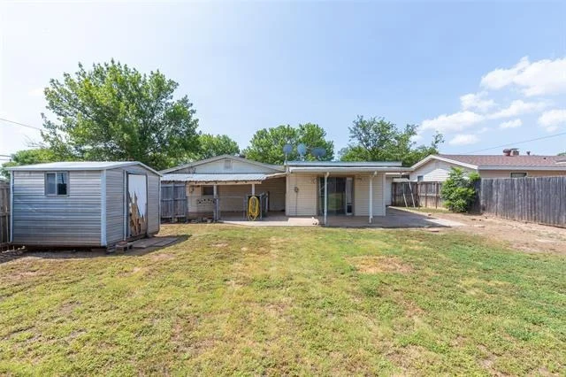 Photo of 2502 Bennett Drive