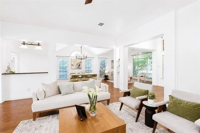 Photo of 306 Fairfax Drive