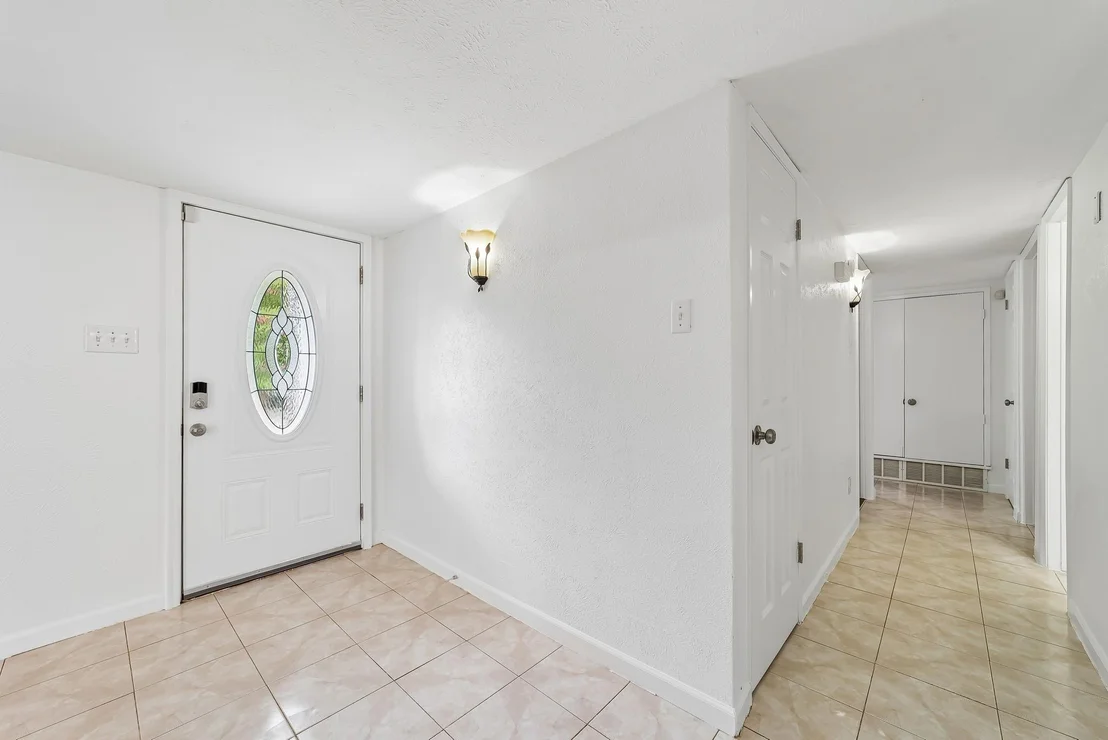 Photo of 10239 Green Ash Road
