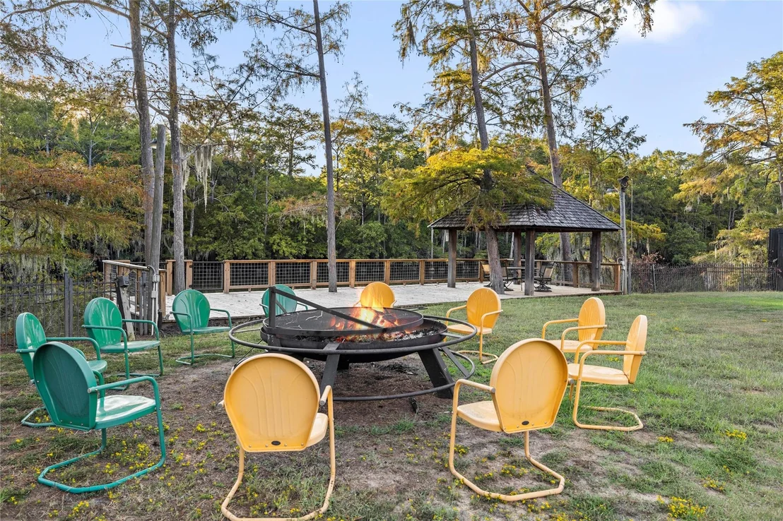 Photo of 742 Private  Road 7219