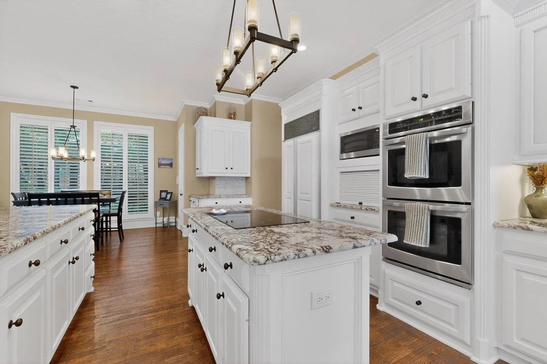 Photo of 5700 Walden Drive