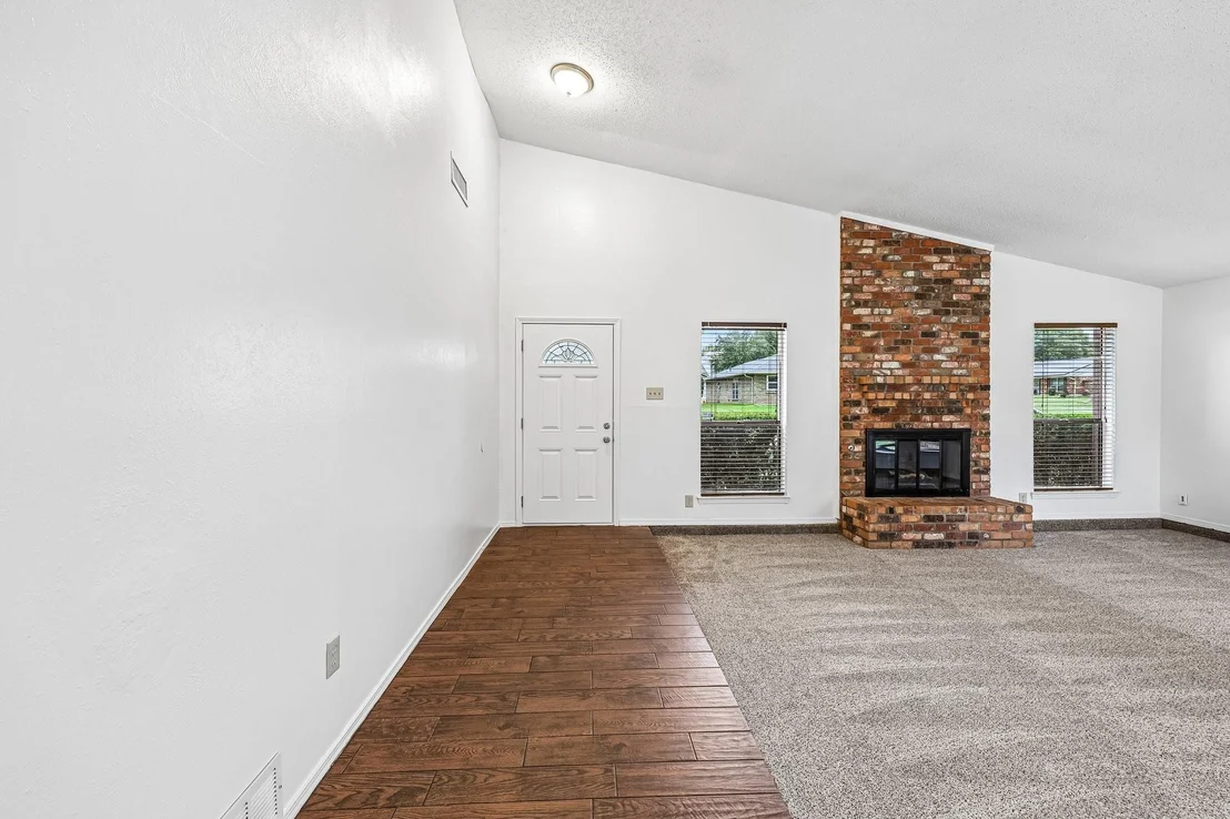 Photo of 4404 Cleveland Drive