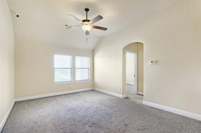 Photo of 123 White Oak Lane