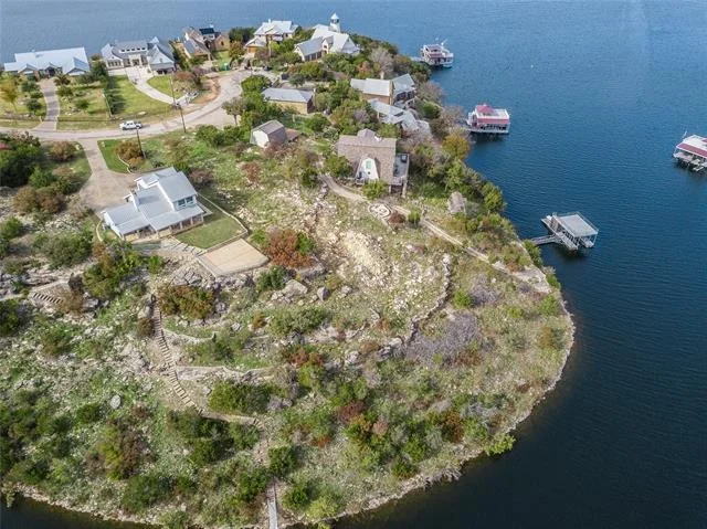 Photo of 1040 Bluff Creek Point