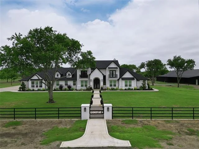 Photo of 200 Corral Road