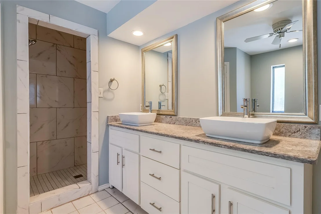 Photo of 2300 San Gabriel Drive