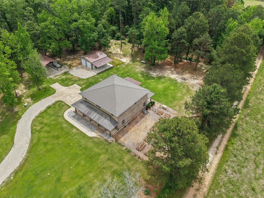 Photo of 2976 CR 217 E