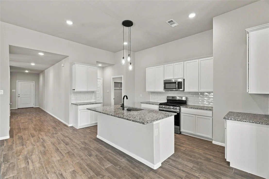 Photo of 1345 Fox Glen Trail