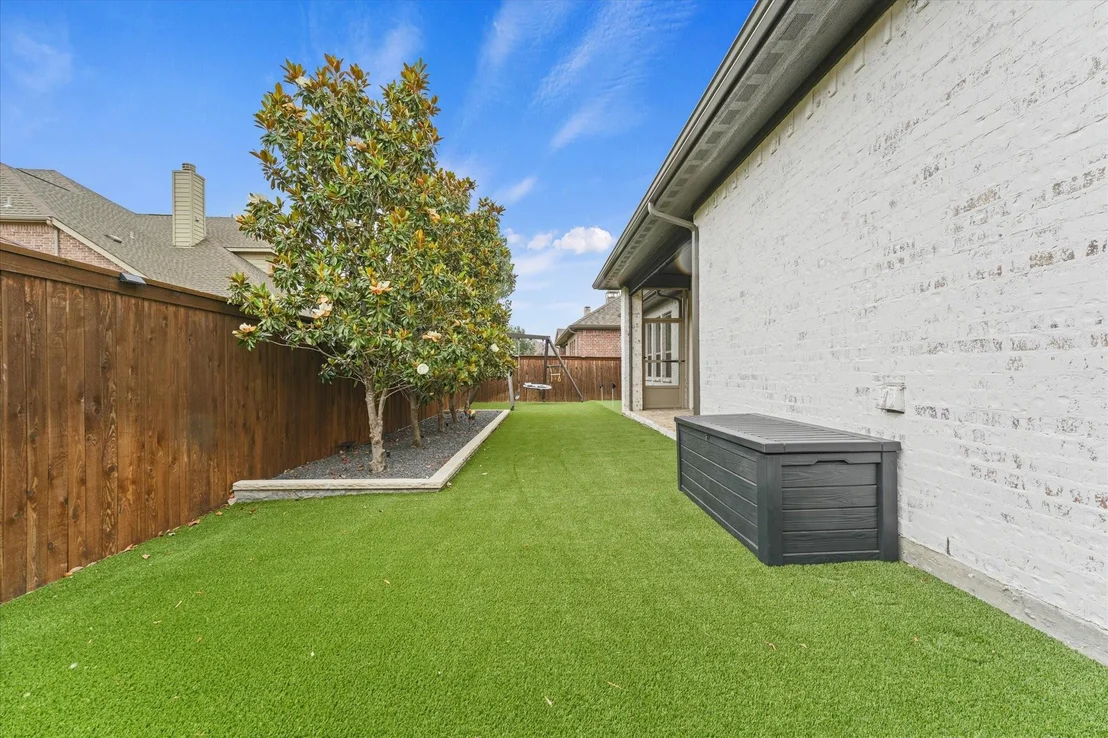 Photo of 1313 Grassland Drive