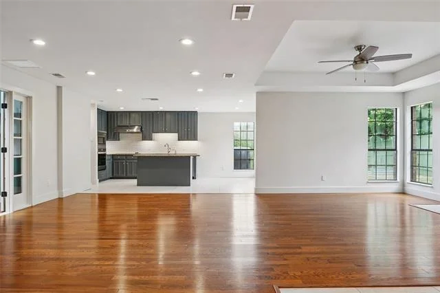 Photo of 14815 Surveyor Boulevard