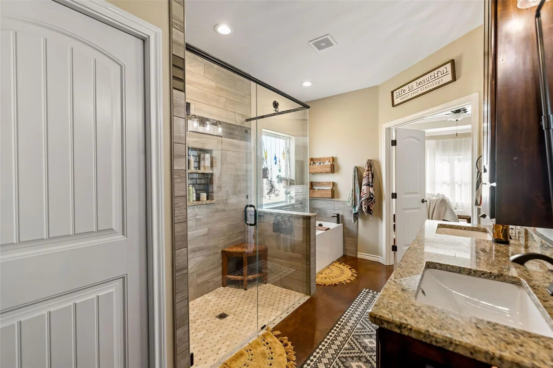 Photo of 2910 County Road 386
