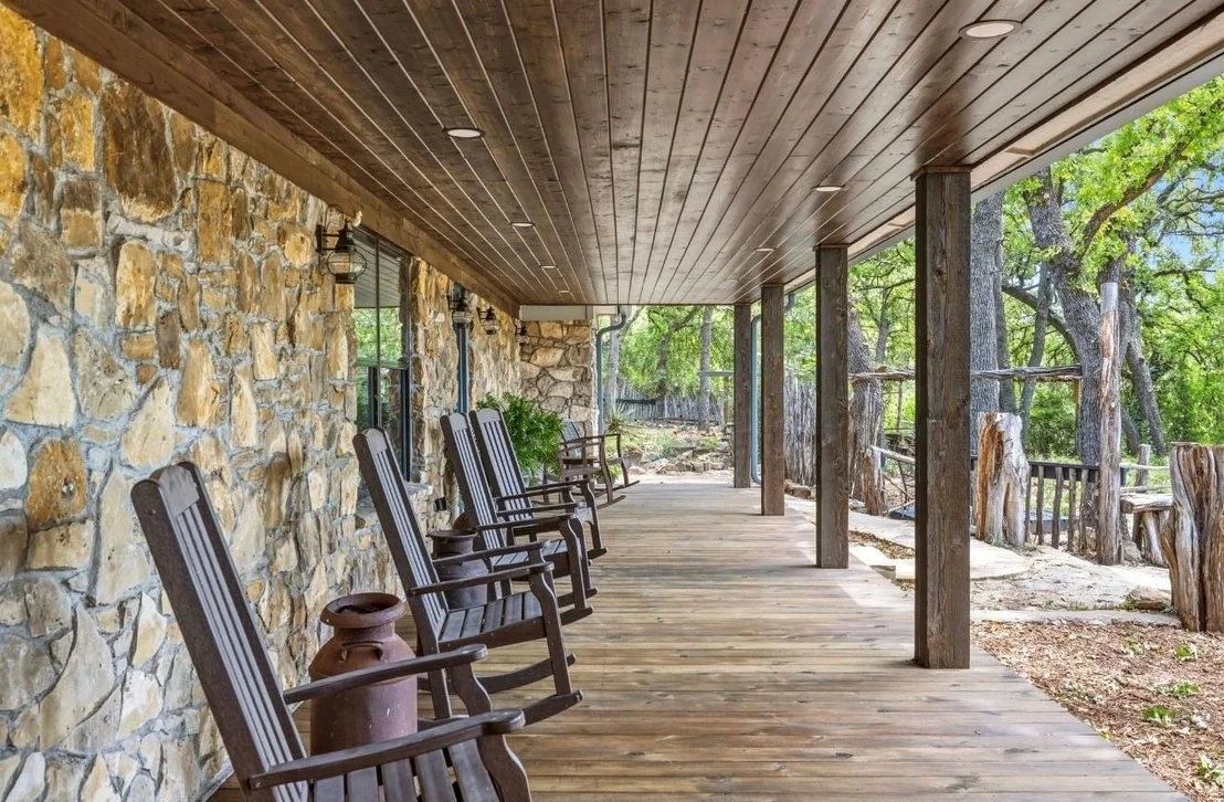 Photo of 3296 Campbell Trail