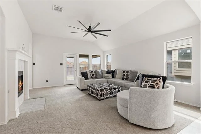 Photo of 908 Madeline Lane
