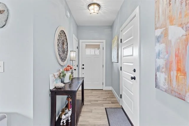 Photo of 17322 Crossing Circle
