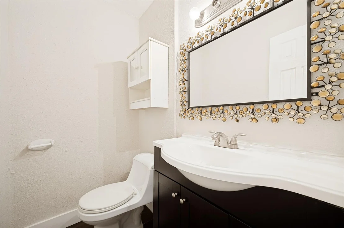 Photo of 6949 Freda Lane