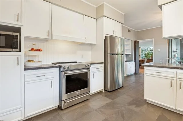 Photo of 6652 Talbot Parkway