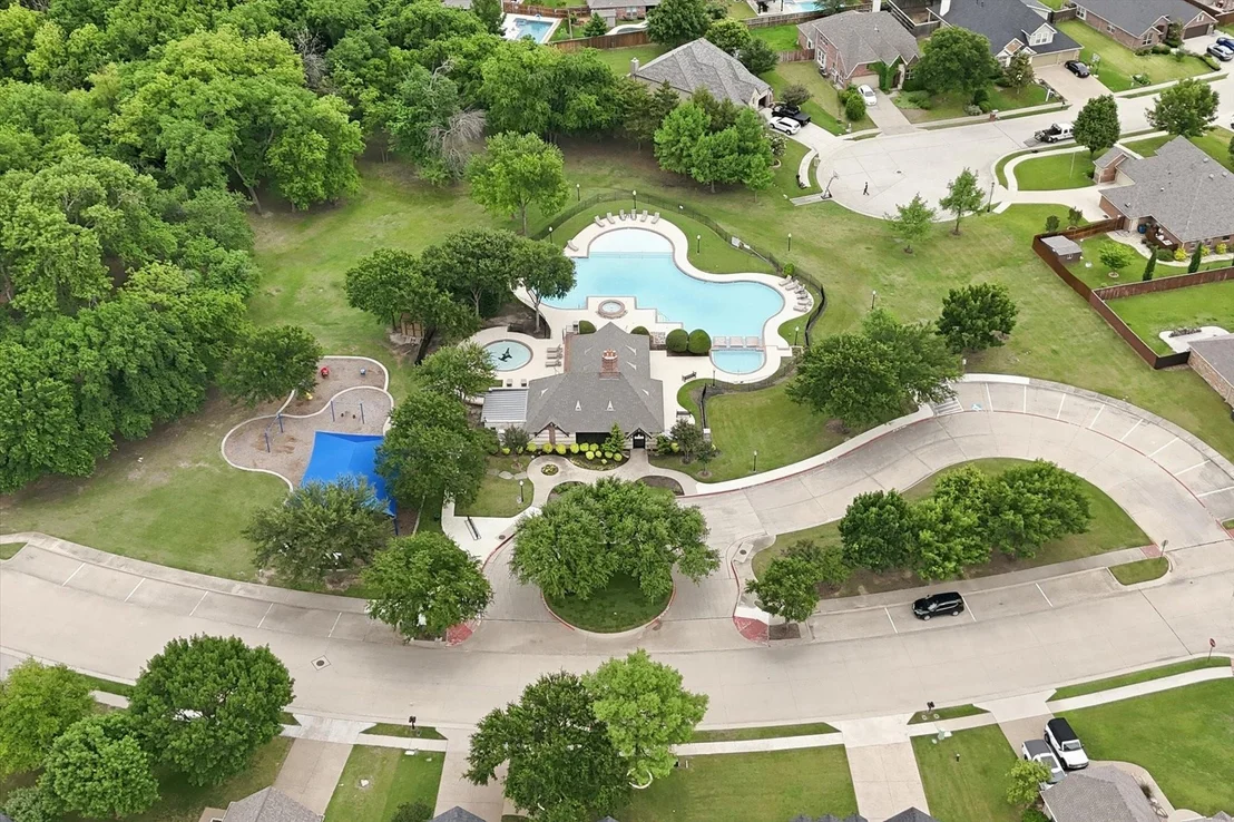 Photo of 5405 Parkplace Drive