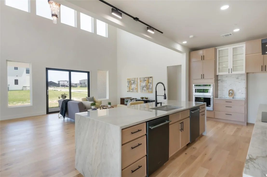 Photo of 349 Valley Trail