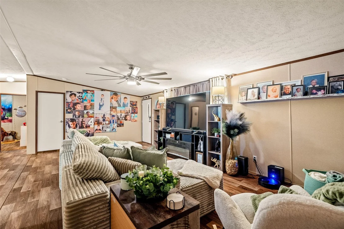 Photo of 9815 Private Road 3792