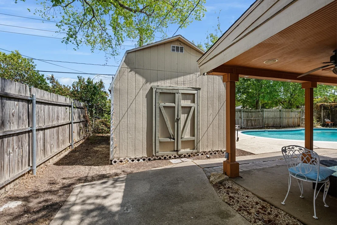 Photo of 419 Buffalo Drive