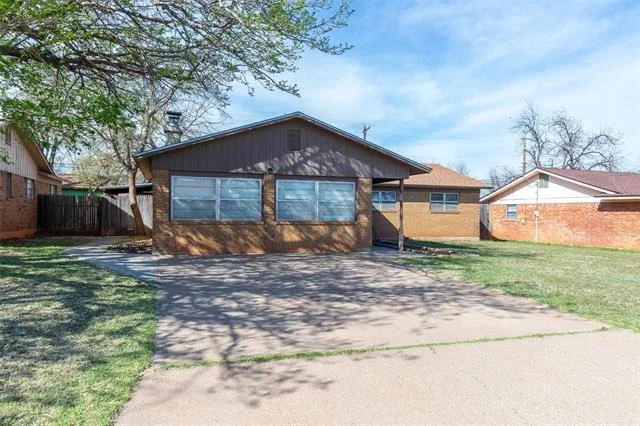 Photo of 5250 Burbank Drive