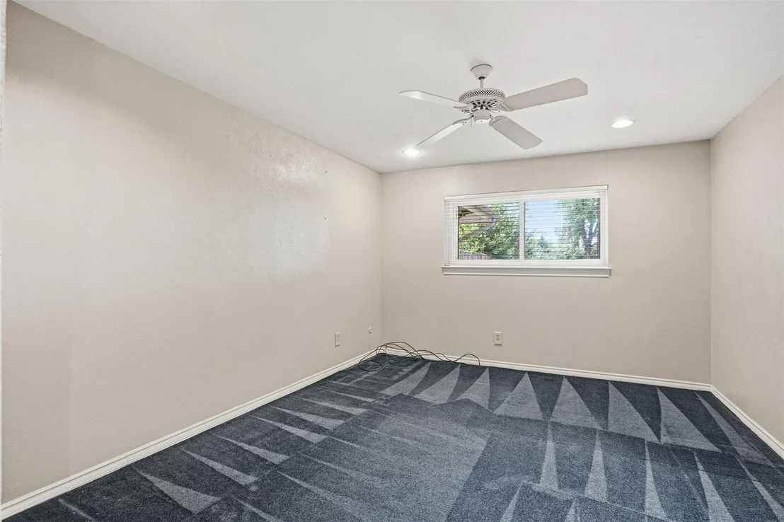 Photo of 4328 Winding Way
