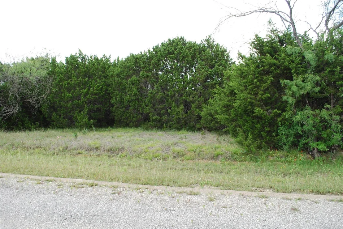 Photo of 23067 Oak Ridge Drive