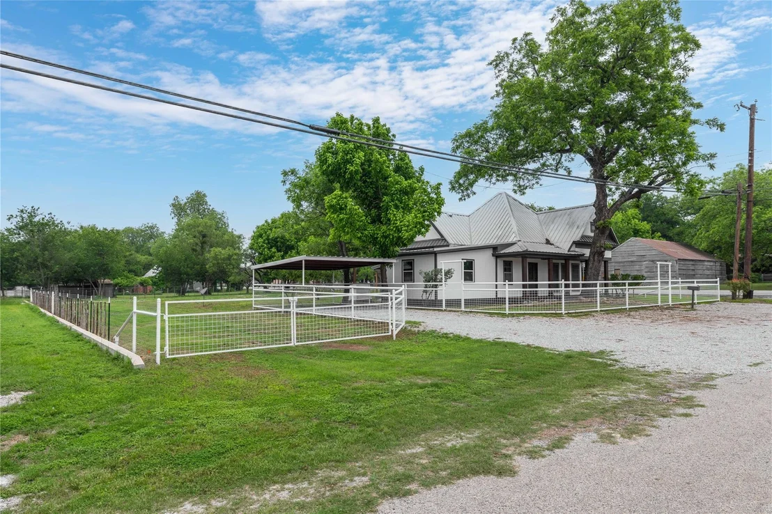 Photo of 4000 COUNTY ROAD 279