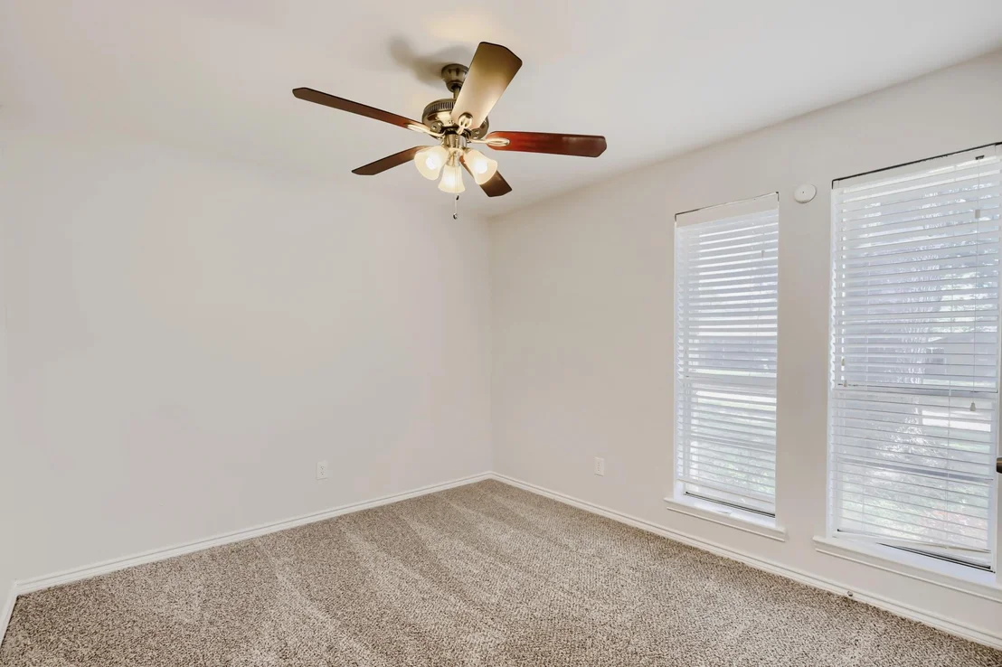 Photo of 937 Birchwood Drive
