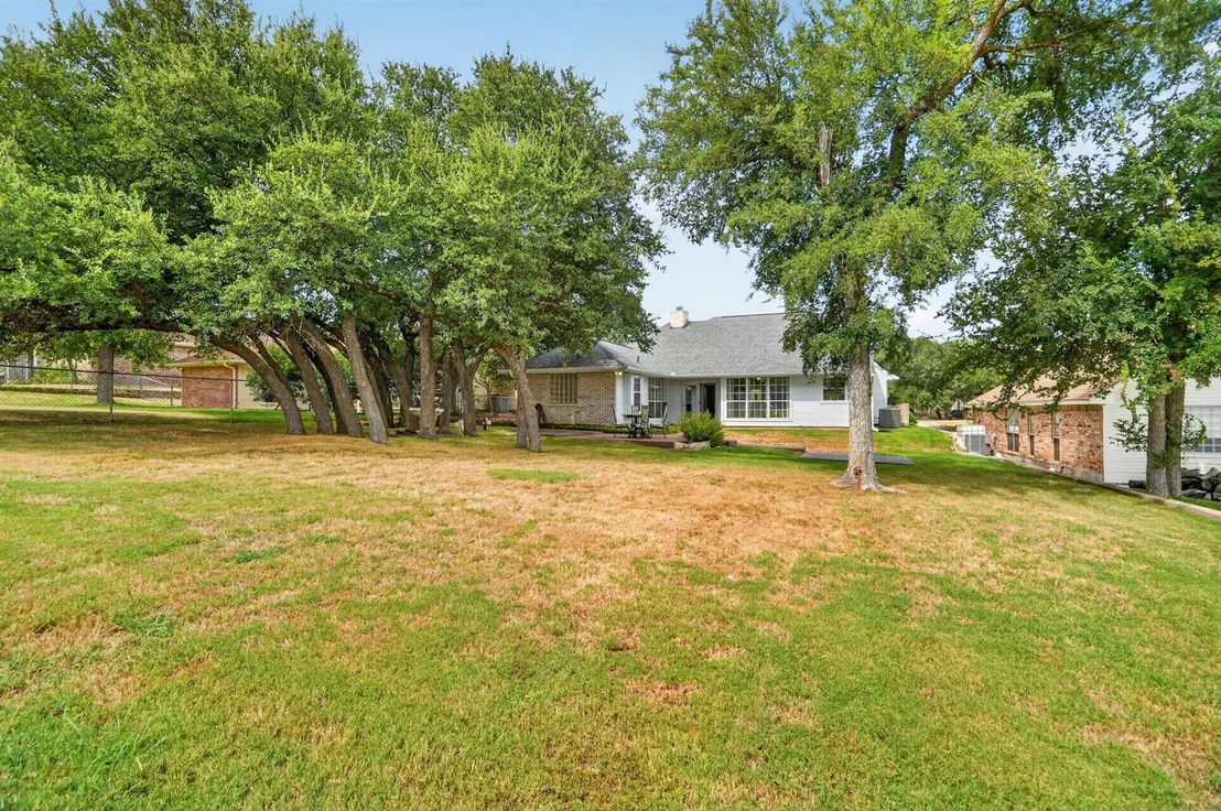Photo of 8730 Bellechase Road