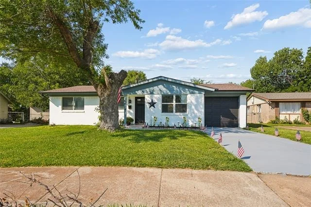 Photo of 2818 Lowell Drive