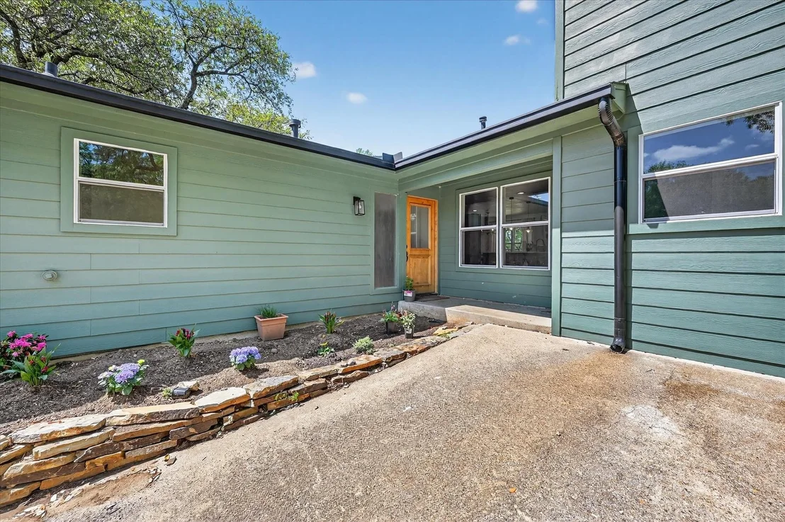 Photo of 7036 Lotus Trail