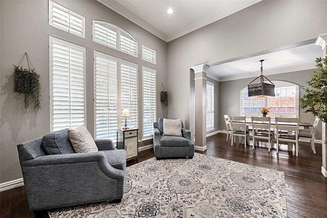 Photo of 114 Westwind Drive