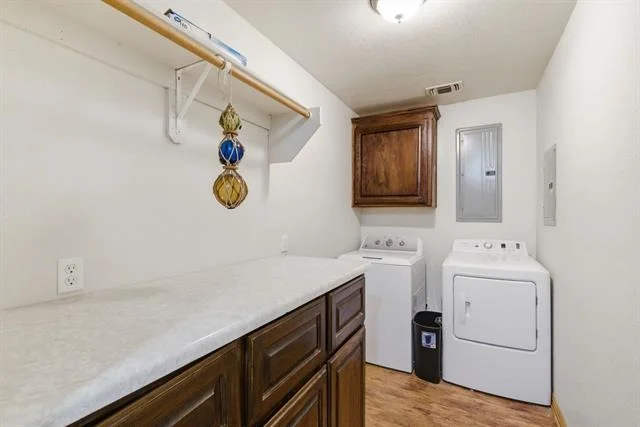 Photo of 301 Rhoades Lane