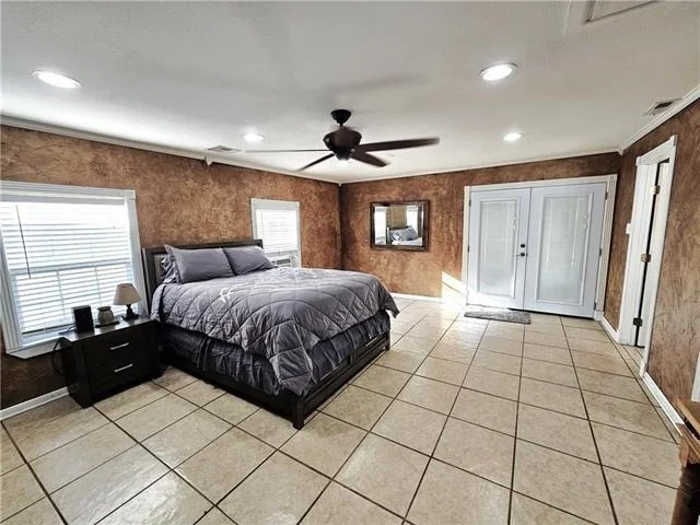 Photo of 804 Crestline Drive