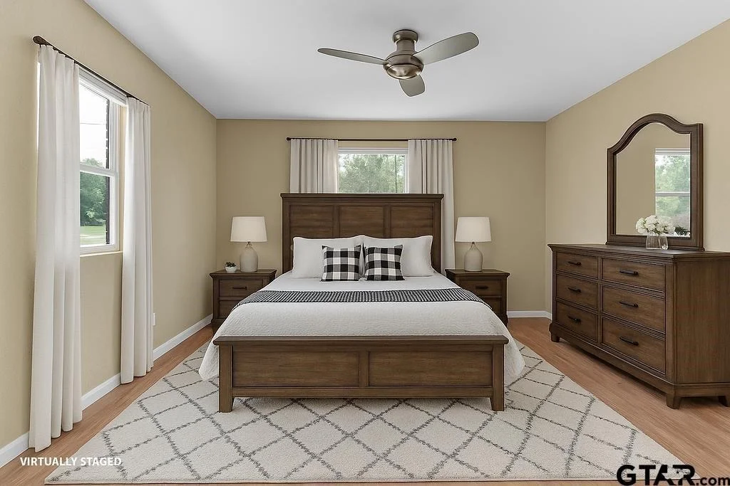 Photo of 213 Treetop Lane