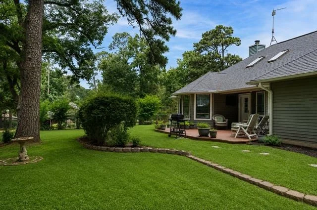 Photo of 108 Old Barn Circle